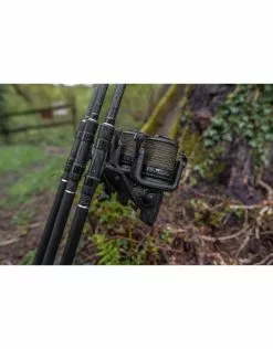 Avid Outline Camo Braided Mainline 30lb 300m -Roofvissen Winkel avid outline camo braided mainline 30lb 300m 2