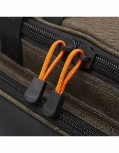 Savage Gear SPECIALIST SOFT LURE BAG 1 BOX 10 BAGS 21X38X22CM 10L -Roofvissen Winkel savage gear specialist soft lure bag 1 box 10 bags 2